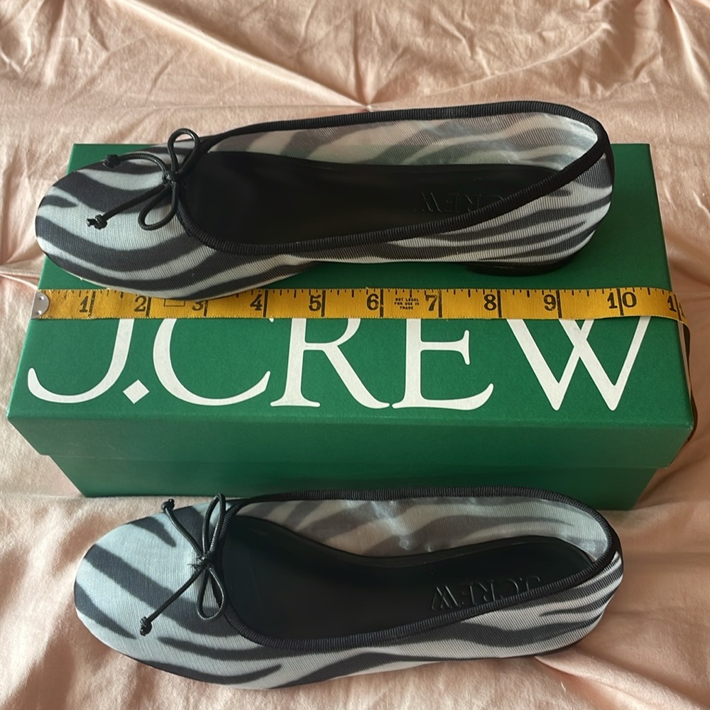J Crew Mesh Ballet flats in Zebra Stripe size 6.5M - Picture 2 of 4